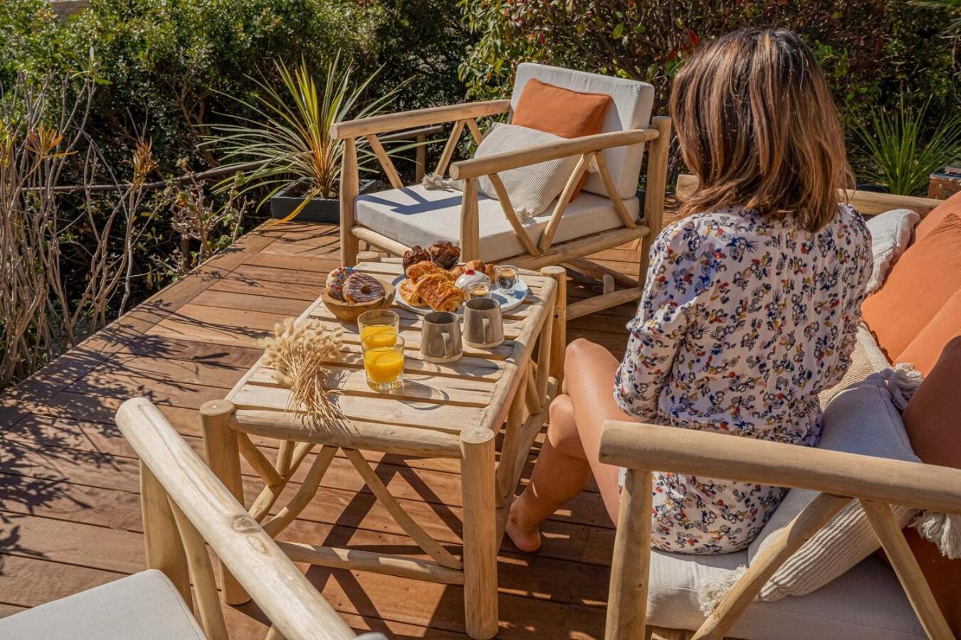 Logement Vue Mer Splendide - Situe A 50 Metres Du Bord De Mer Et 2 Minutes Des Plages - Bandolina Eksteriør billede